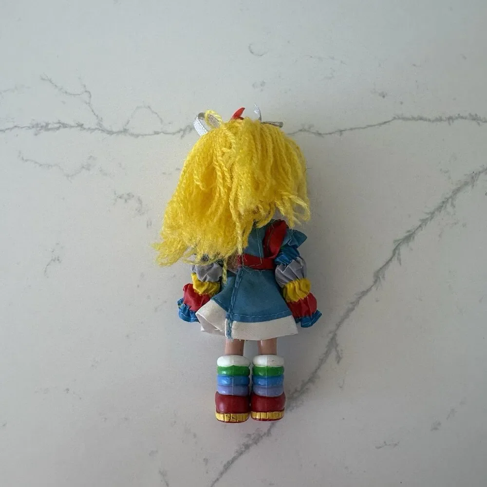 Vintage Hallmark Rainbow Beige plastic Figureine 4 Inches